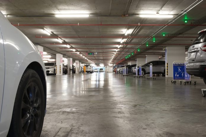 Managementul parcărilor auto publice și private cu soluții IoT