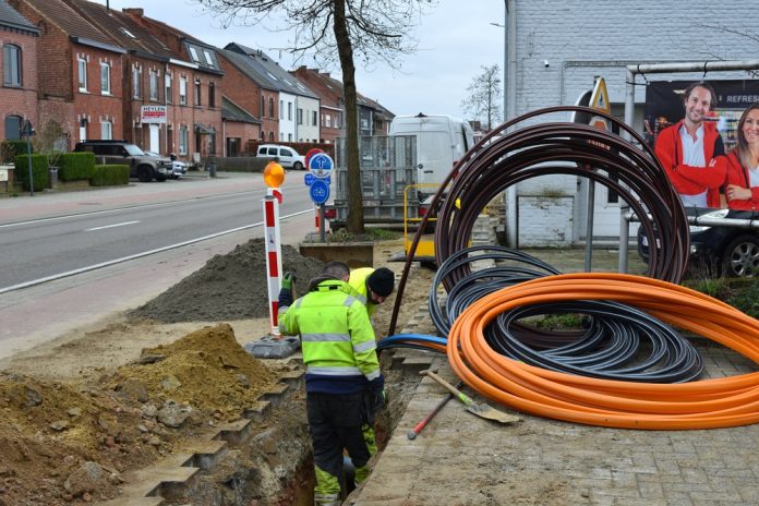 Importanța canalizațiilor de telecomunicații pentru UAT-uri în România