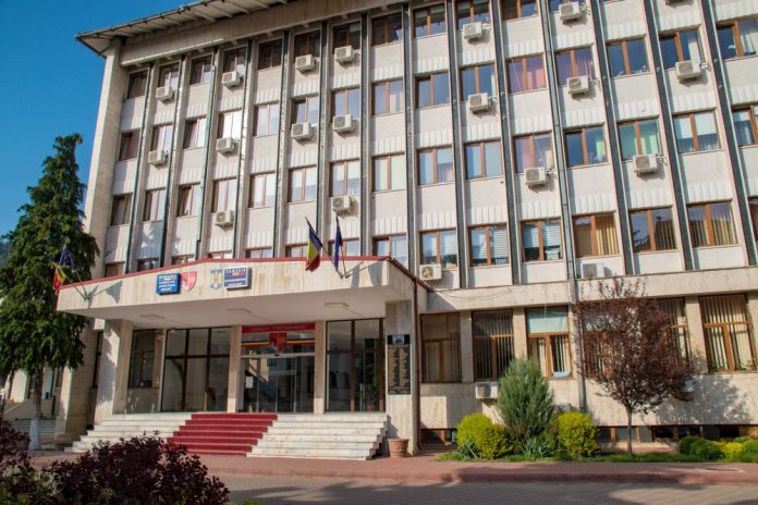 Digitalizarea instituțiilor: investiție în viitor