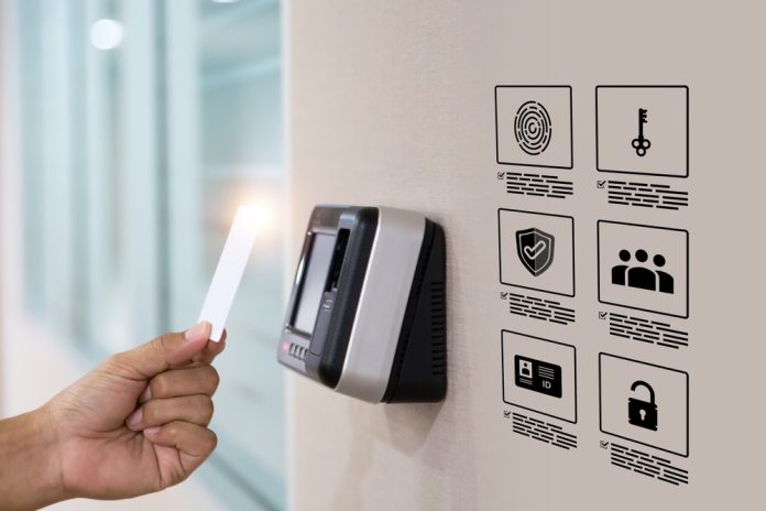 Sisteme inteligente de control acces de la Honeywell pentru instituții publice din România
